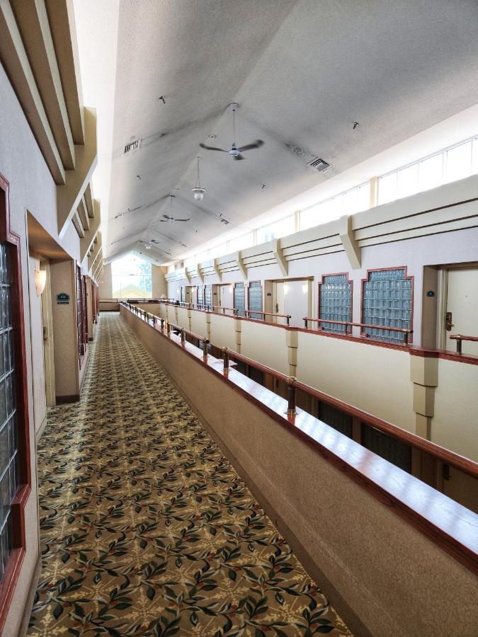 Hotel La Quinta By Wyndham Appleton College Avenue Exterior foto